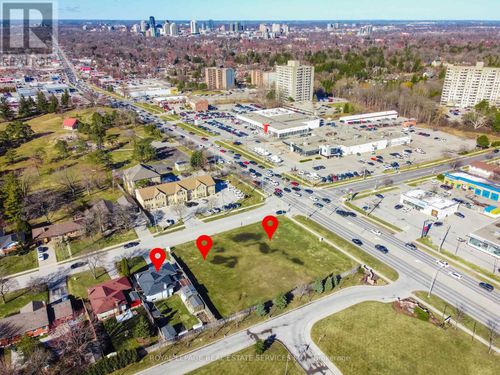 19 Highview Avenue W, London South (South O), ON, N5J2A2 | Card Image