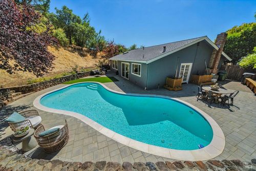 1706 Las Gallinas Ave, San Rafael, CA, 94903-1846 | Card Image