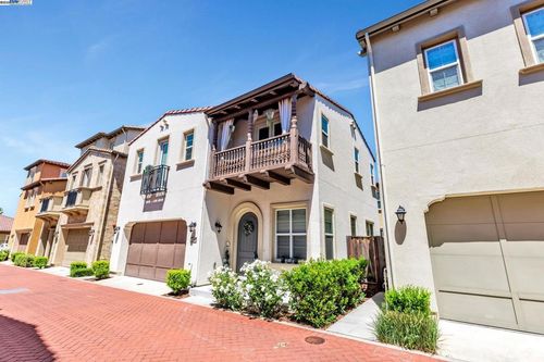 5079 Rowan Dr, San Ramon, CA, 94582-5879 | Card Image