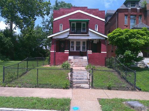 4253 Enright Ave, Saint Louis, MO, 63108-3023 | Card Image