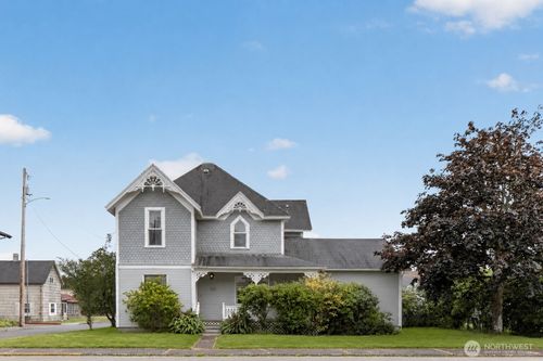 231 Spruce St E, Ilwaco, WA, 98624-9175 | Card Image