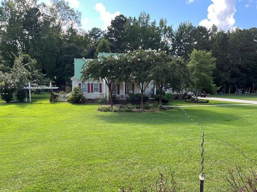 604 Farris Blvd, Manchester, GA, 31816-2011 | Card Image