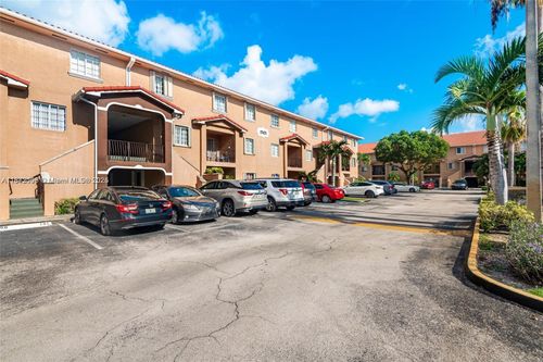 apt-106-17425 Nw 75th Pl, Hialeah, FL, 33015-7134 | Card Image