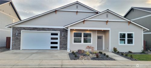 402 E Heatherstone Ct, Ellensburg, WA, 98926-9254 | Card Image