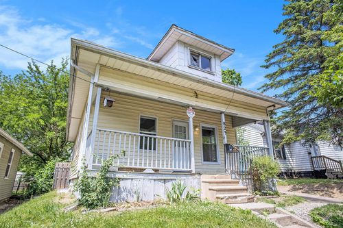 823 Larned St, Lansing, MI, 48912-1311 | Card Image