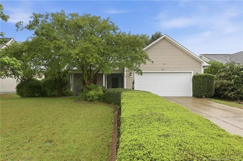 1235 Chimney Swift Dr, Fayetteville, NC, 28306-3565 | Card Image