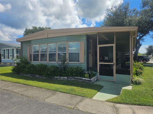 225 Tarpon Ln, OLDSMAR, FL, 34677-2421 | Card Image
