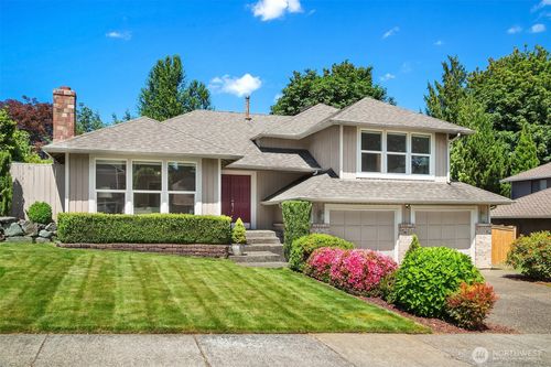 3121 206th Pl Sw, Lynnwood, WA, 98036-7826 | Card Image