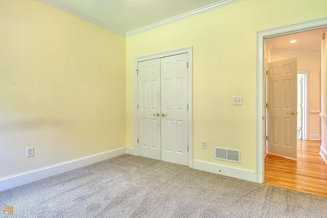 557 Arrowhead Cir, House other with 3 bedrooms, 2 bathrooms and null parking in Rutledge GA | Image 29