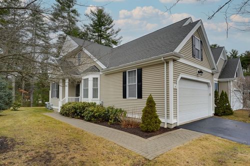 20-20 Glacier Way, Holliston, MA, 01746-3414 | Card Image