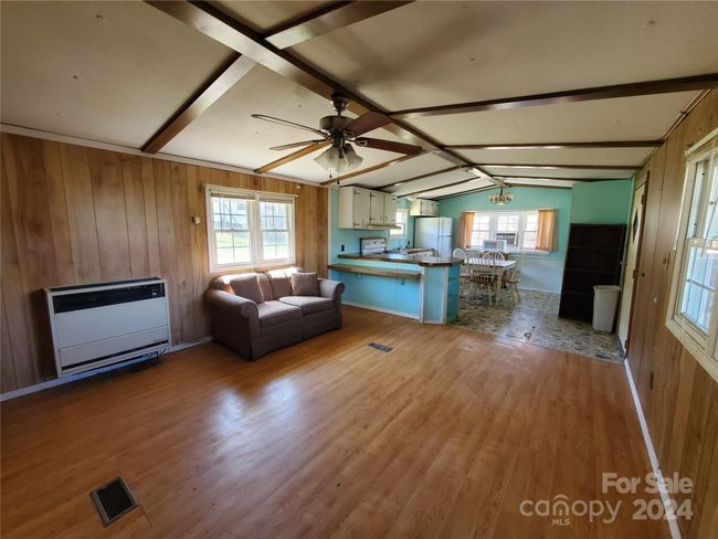 57 Paul Ridge Rd, House other with 3 bedrooms, 1 bathrooms and null parking in Newland NC | Image 12