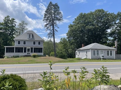 334 Main St, Sandown, NH, 03873 | Card Image