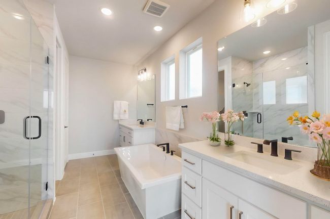 2208 Fairwater Mews, House other with 4 bedrooms, 3 bathrooms and null parking in Rowlett TX | Image 21