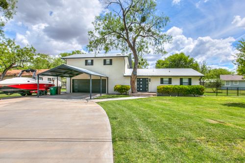 2590 Sleepy Hollow Rd, San Angelo, TX, 76904-7877 | Card Image