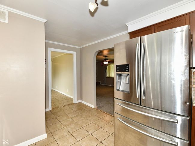 Stainless steel appliance remain with home | Image 11