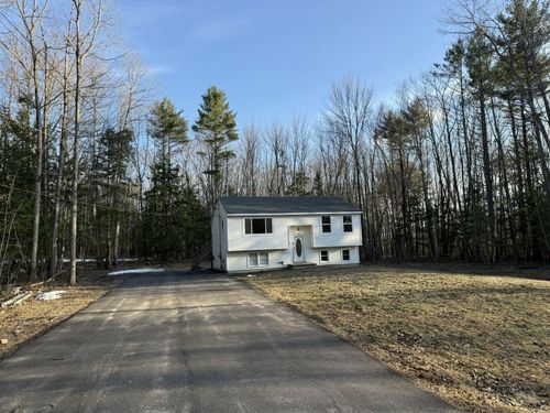 66 Waterhouse Road, Gorham, ME, 04038 | Card Image