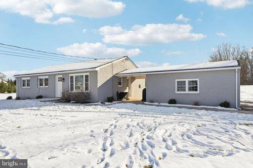 1170 Cressman Rd, SCHWENKSVILLE, PA, 19473-2021 | Card Image