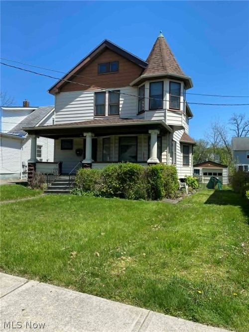 5255 Milo Ave, Maple Heights, OH, 44137-1074 | Card Image