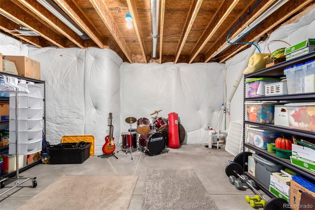 Lots of Storage | Image 25