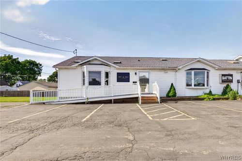 1161 Abbott Rd, Buffalo, NY, 14220-2701 | Card Image