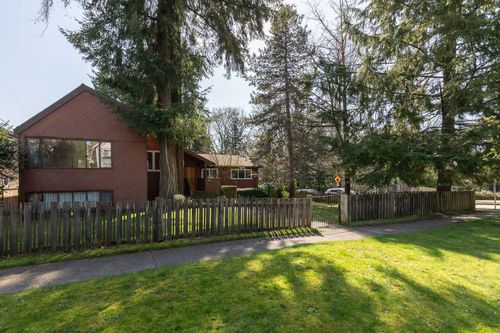 3186 W 42nd Ave, Vancouver, BC, V6N3H2 | Card Image