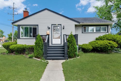 10045 S Kostner Ave, Oak Lawn, IL, 60453-4106 | Card Image