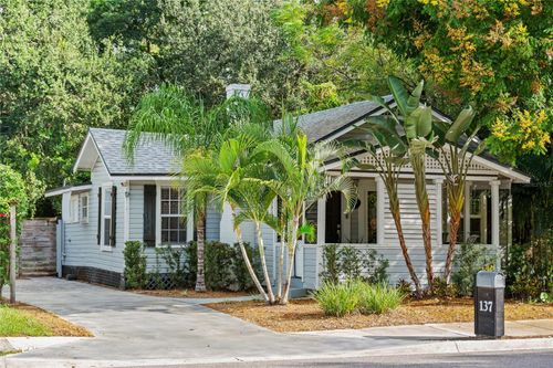 137 E Grant St, ORLANDO, FL, 32806-3042 | Card Image