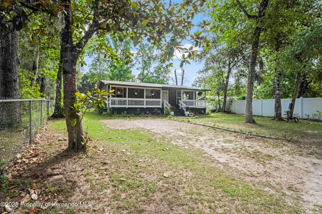 8732 County Road 647, House other with 3 bedrooms, 1 bathrooms and null parking in Bushnell FL | Image 51