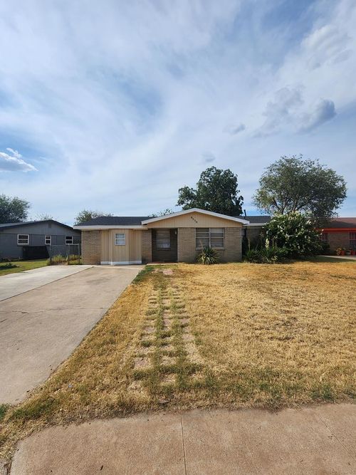 4510 Erie Dr, Midland, TX, 79703-6938 | Card Image