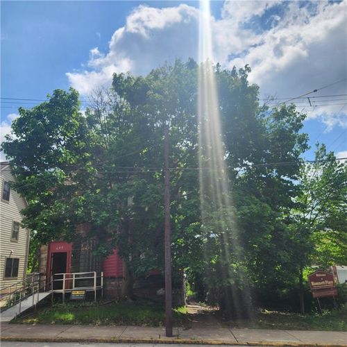 3-602 Mulberry St, Wilkinsburg, PA, 15221-3892 | Card Image