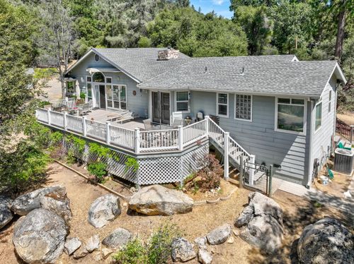 44550 Windsong Way, Ahwahnee, CA, 93601-9767 | Card Image
