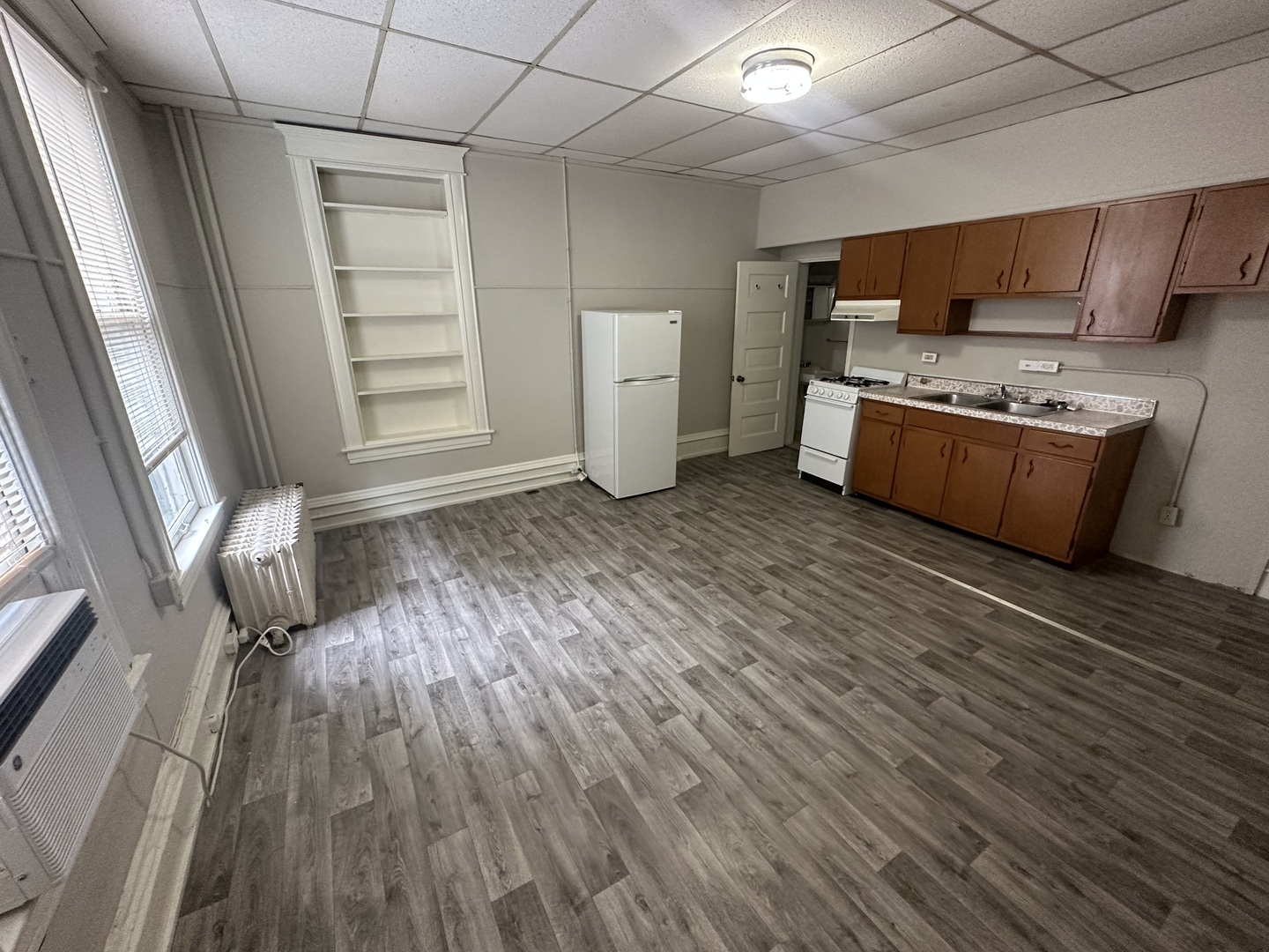 Commercial Sale in Urbana 5