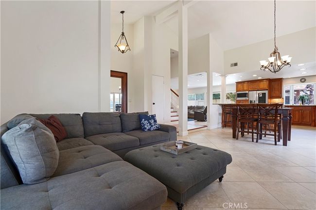 17882 Hallcroft Ln, House other with 4 bedrooms, 3 bathrooms and 6 parking in Huntington Beach CA | Image 13