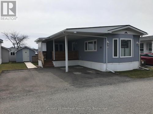 66-3033 Townline Rd, Stevensville, ON, L0S1S1 | Card Image