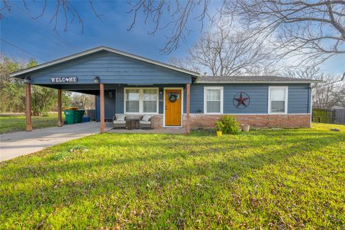 200 W Greenbriar St, Robinson, TX, 76706-6114 | Card Image