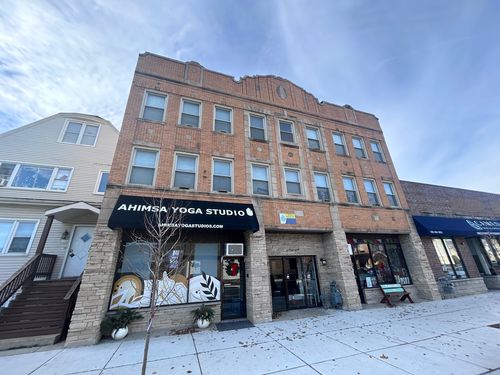307-3120 Oak Park Ave, Berwyn, IL, 60402-3071 | Card Image