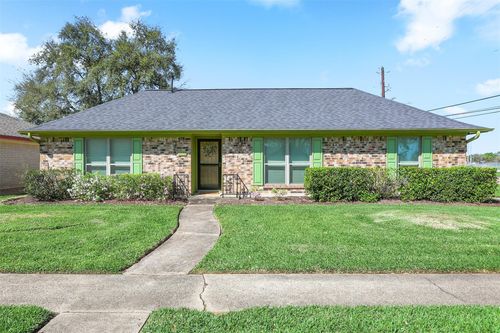 3002 Village Lane, Deer Park, TX, 77536 | Card Image