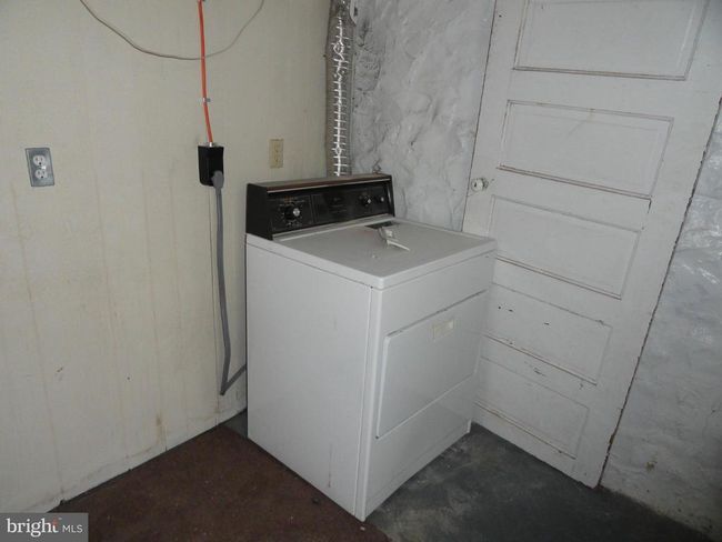 12 S Tremont Rd, Townhouse with 4 bedrooms, 2 bathrooms and null parking in BALTIMORE MD | Image 27