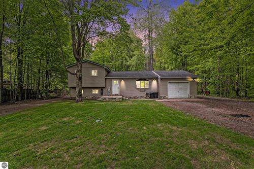 4891 Fell Drive, Marion, MI, 49665 | Card Image
