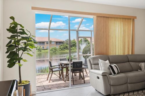 524 Sw Glen Crest Way, Stuart, FL, 34997 | Card Image