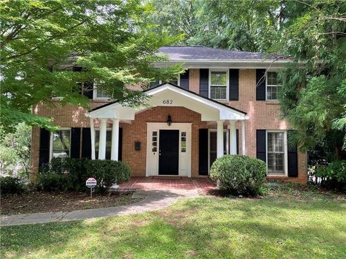 682 E Morningside Dr Ne, Atlanta, GA, 30324-5219 | Card Image