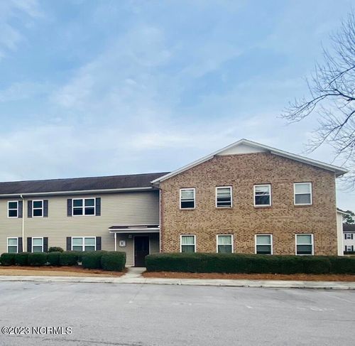 261 Cordell Cir, Jacksonville, NC, 28540-2909 | Card Image