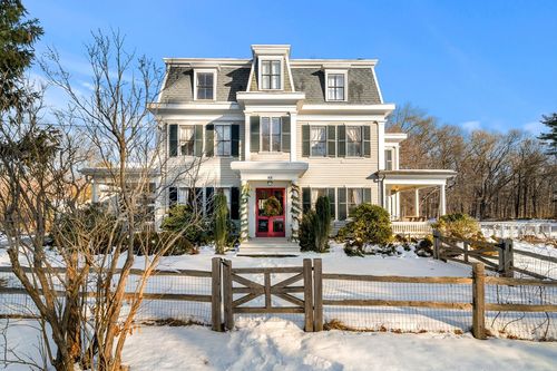 38 Main St, Newbury, MA, 01922-1215 | Card Image
