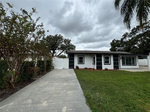 7608 Lakeside Blvd, Tampa, FL, 33614-3464 | Card Image