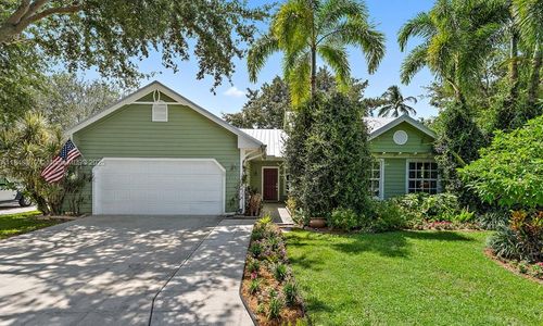 221 Colony Way W, Jupiter, FL, 33458-7725 | Card Image