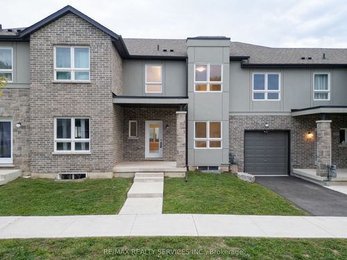 17-35 Perenack Ave, Welland, ON, L3C0J2 | Card Image