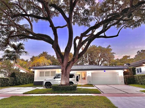 0-616 Tiziano Ave, Coral Gables, FL, 33143-6362 | Card Image