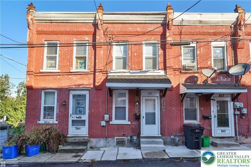 815 Laufer St, BETHLEHEM, PA, 18015-3507 | Card Image