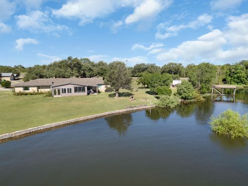 208 Iris Lane Lane, Buchanan Dam, TX, 78609 | Card Image