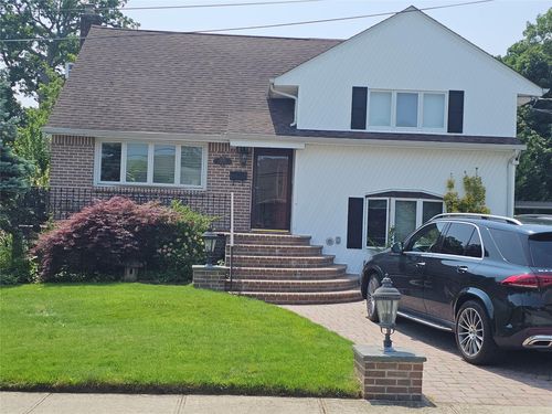 1078 Barbara Ct, North Bellmore, NY, 11710-1504 | Card Image